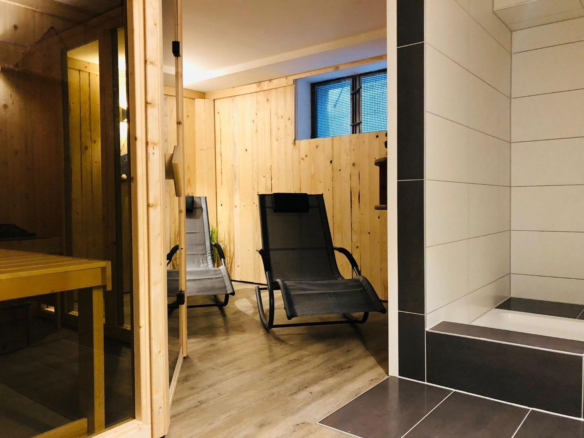 Kapitaenshaus An Der Warnow Mit Sauna 罗斯托克 外观 照片